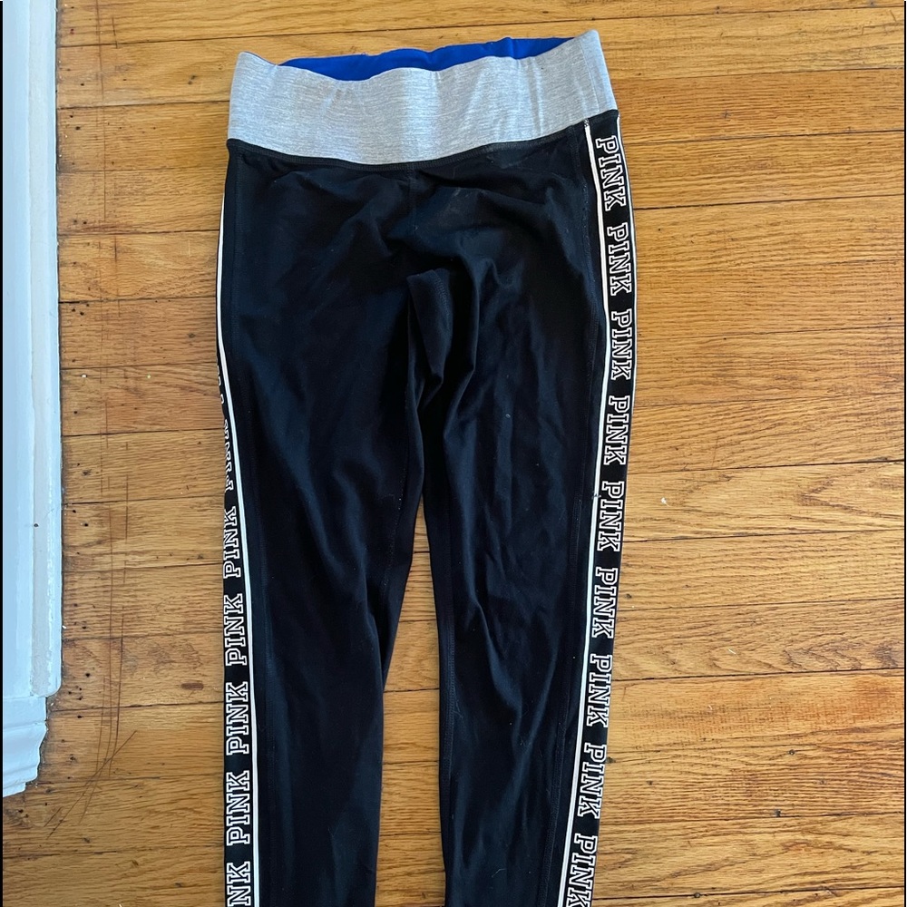Victoria’s Secret pink reversible leggings